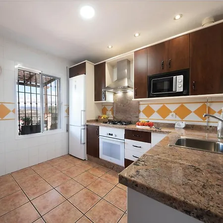 Cubo's La Casa Grande Semesterbostad